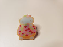 Load image into Gallery viewer, Yummoso Melon Tart Pin