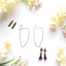 Load image into Gallery viewer, Swinging Wire Earrings